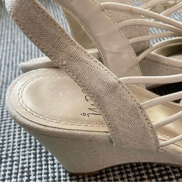NWOT Impo cream kitten heel - Picture 5 of 5